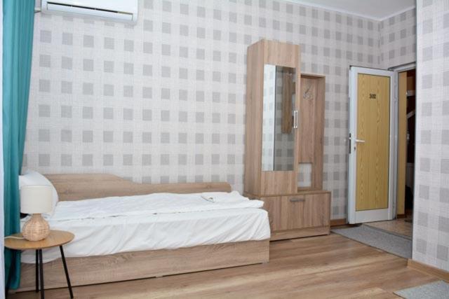 Hotel Rade 1 Vratsa 外观 照片