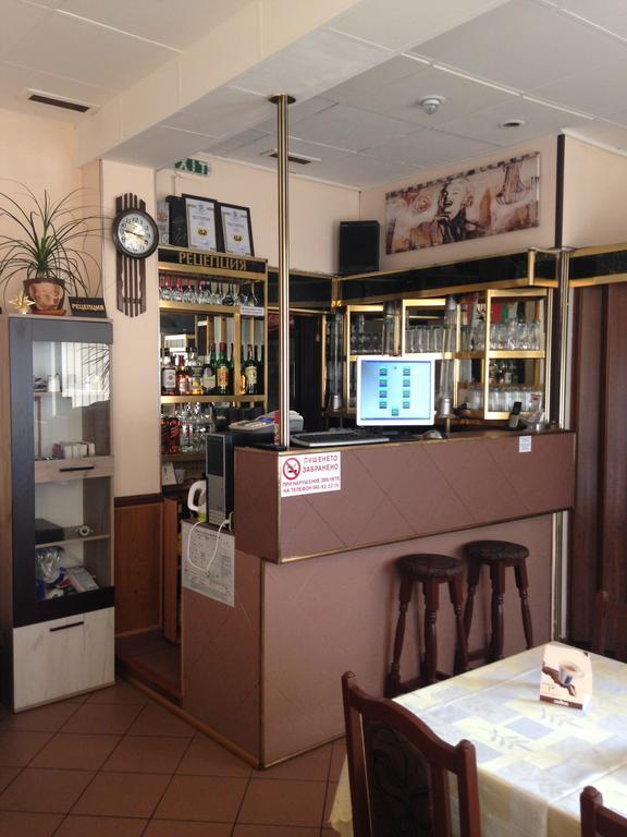 Hotel Rade 1 Vratsa 外观 照片